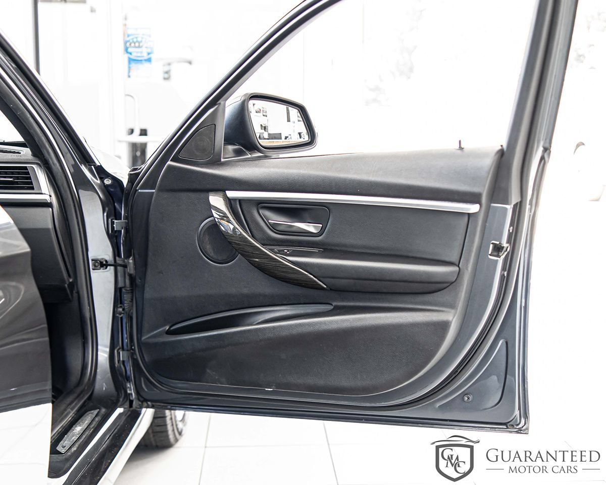 Used 2016 BMW 328i xDrive Sedan AWD/4WD image 40