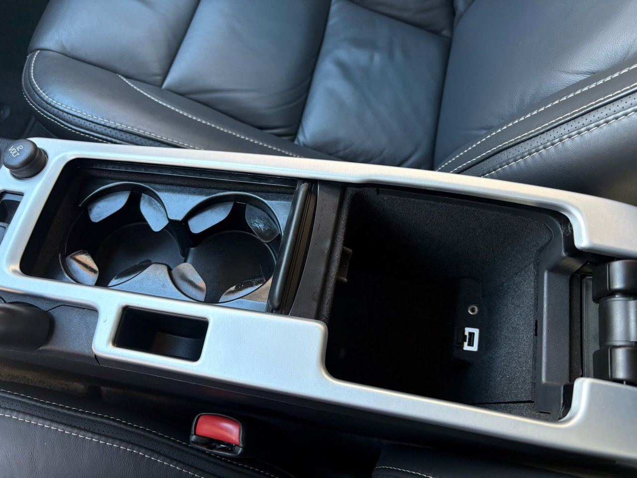 Used 2011 Volvo C70 T5 image 36