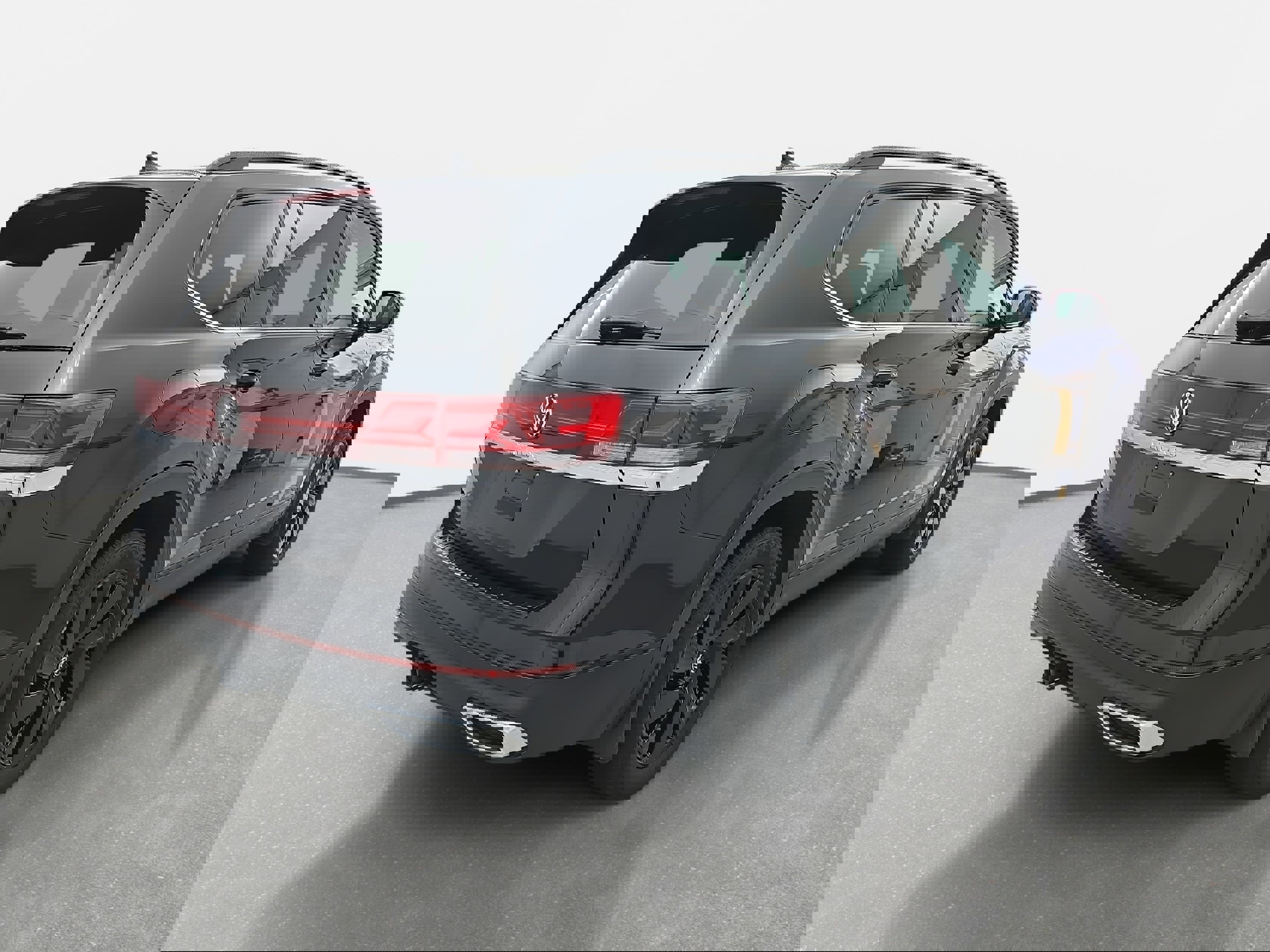 Used 2025 Volkswagen Atlas SE image 3