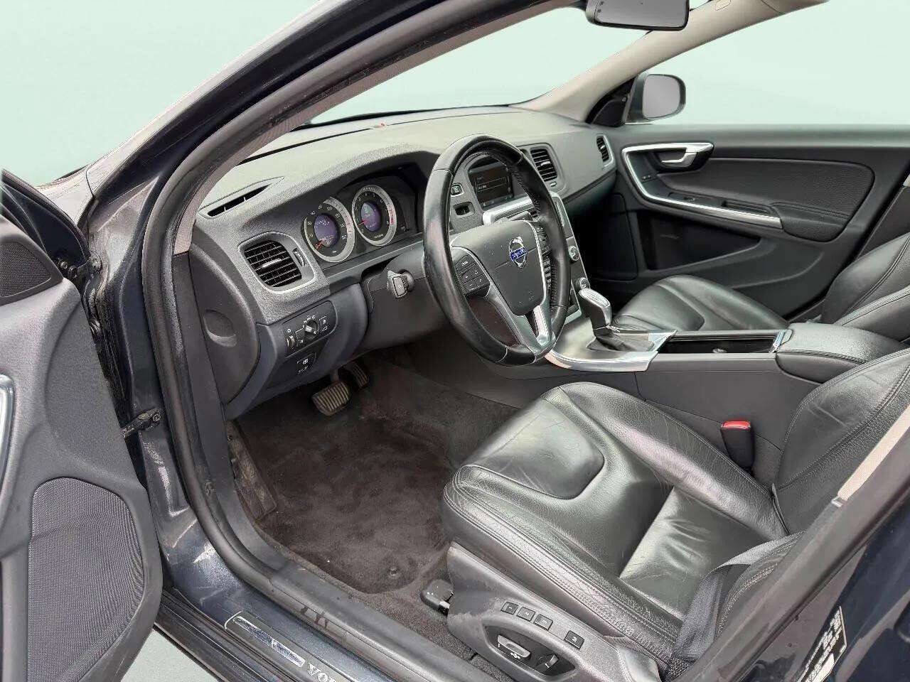 Used 2013 Volvo S60 T5 image 5