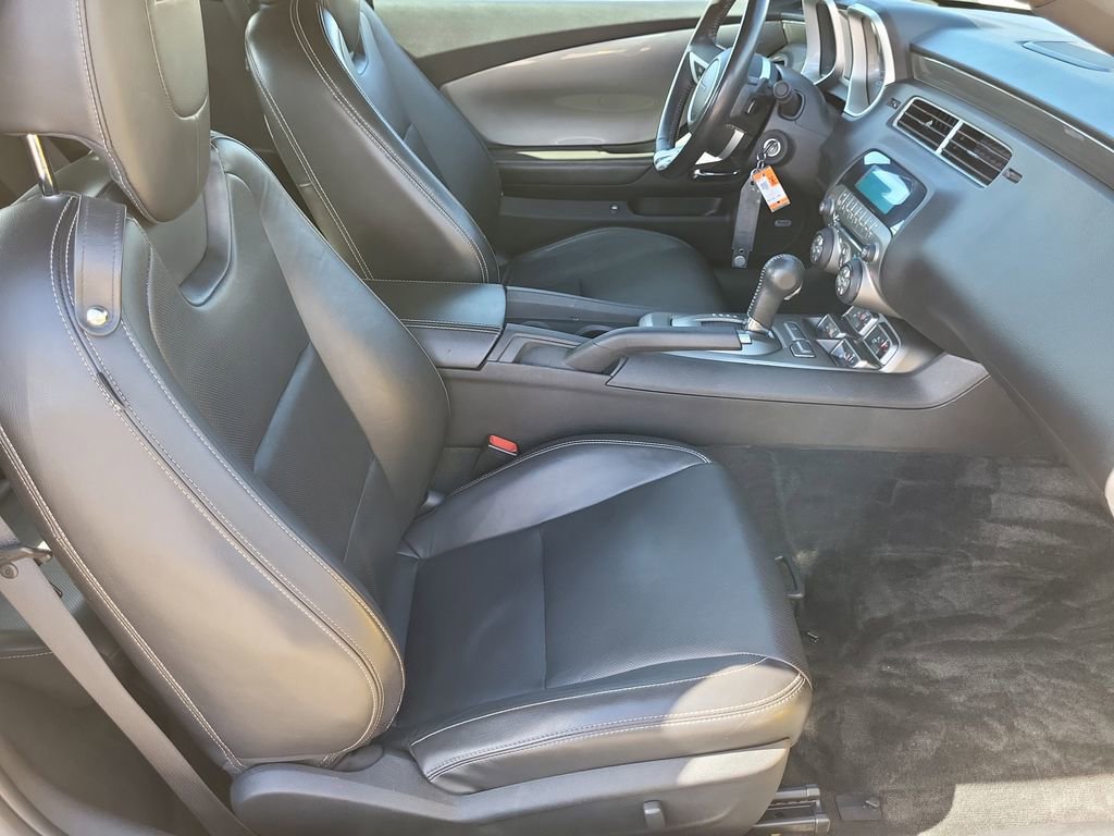 Used 2010 Chevrolet Camaro SS image 15