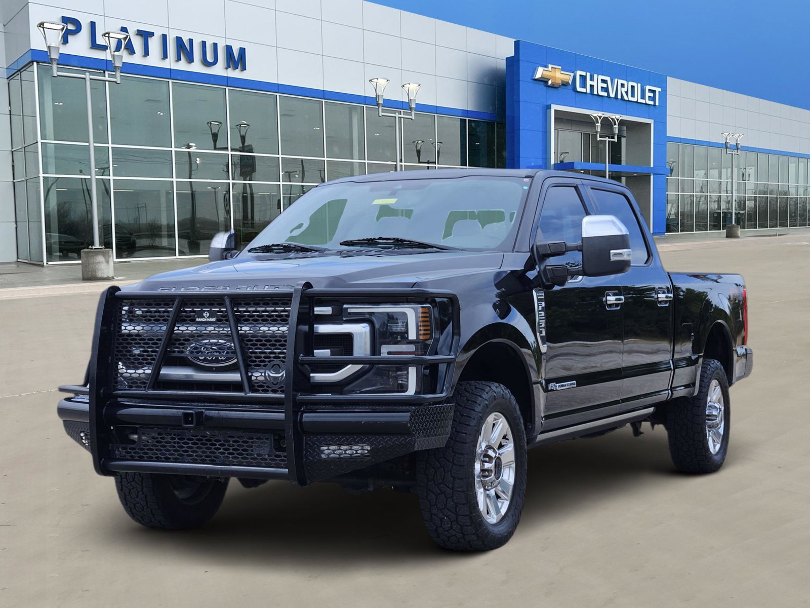 Used 2021 Ford F250 Platinum AWD/4WD image 2