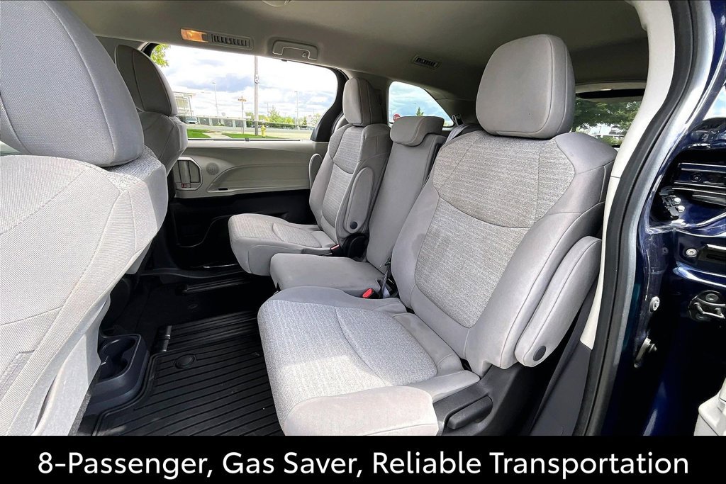Used 2022 Toyota Sienna LE FWD image 26