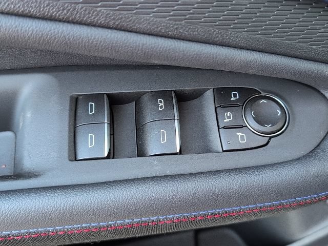 New 2026 Chevrolet Blazer EV RS w/ Super Cruise Package FWD image 17