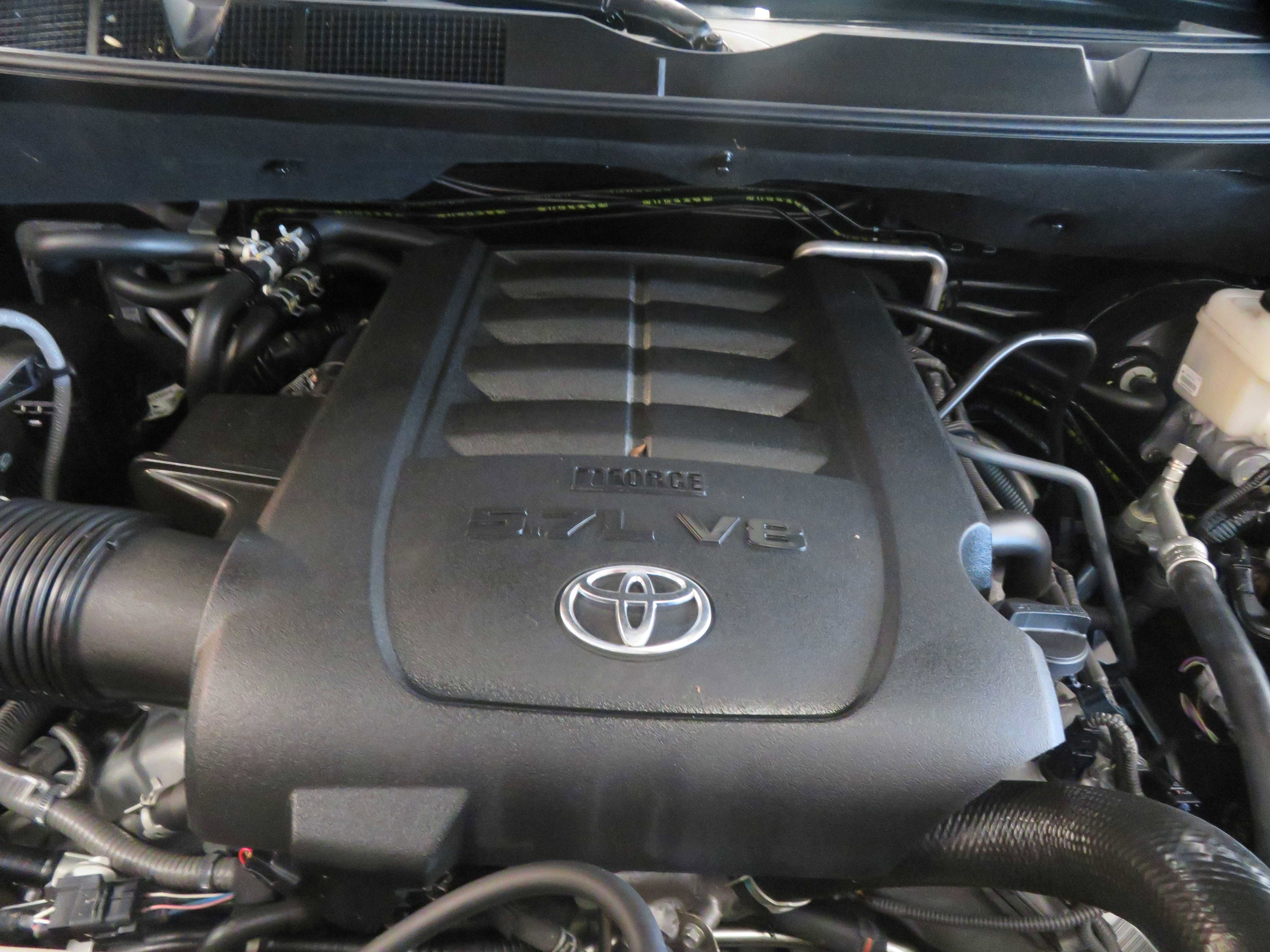 Used 2019 Toyota Sequoia Limited w/ Safety & Convenience Package RWD image 66