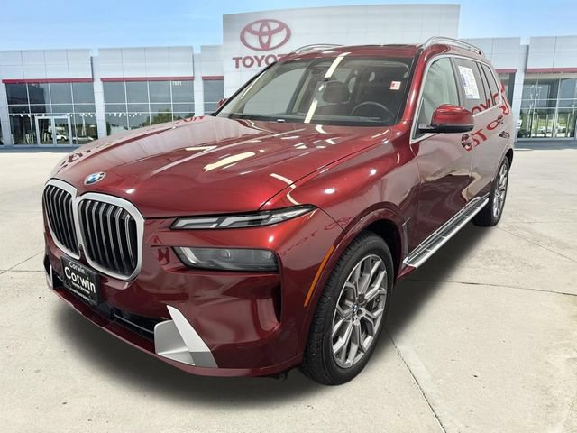Used 2024 BMW X7 xDrive40i AWD/4WD image 3