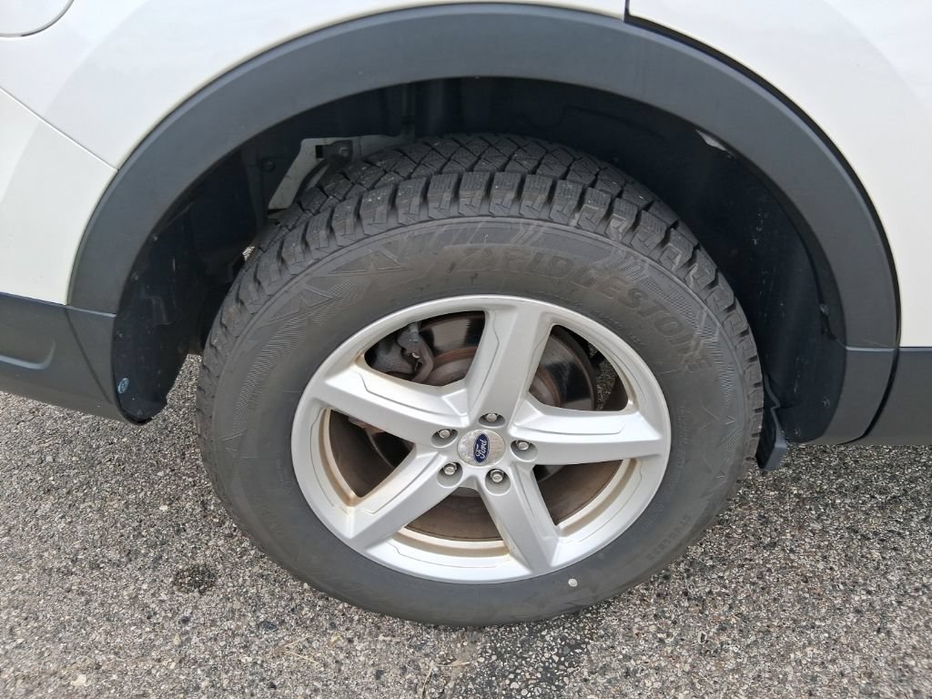 Used 2018 Ford Explorer XLT FWD image 16