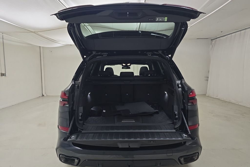 New 2026 BMW X5 xDrive40i w/ M Sport Package AWD/4WD image 30