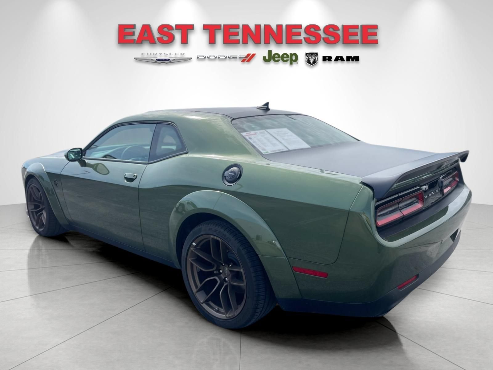 Used 2023 Dodge Challenger SRT Hellcat RWD image 5