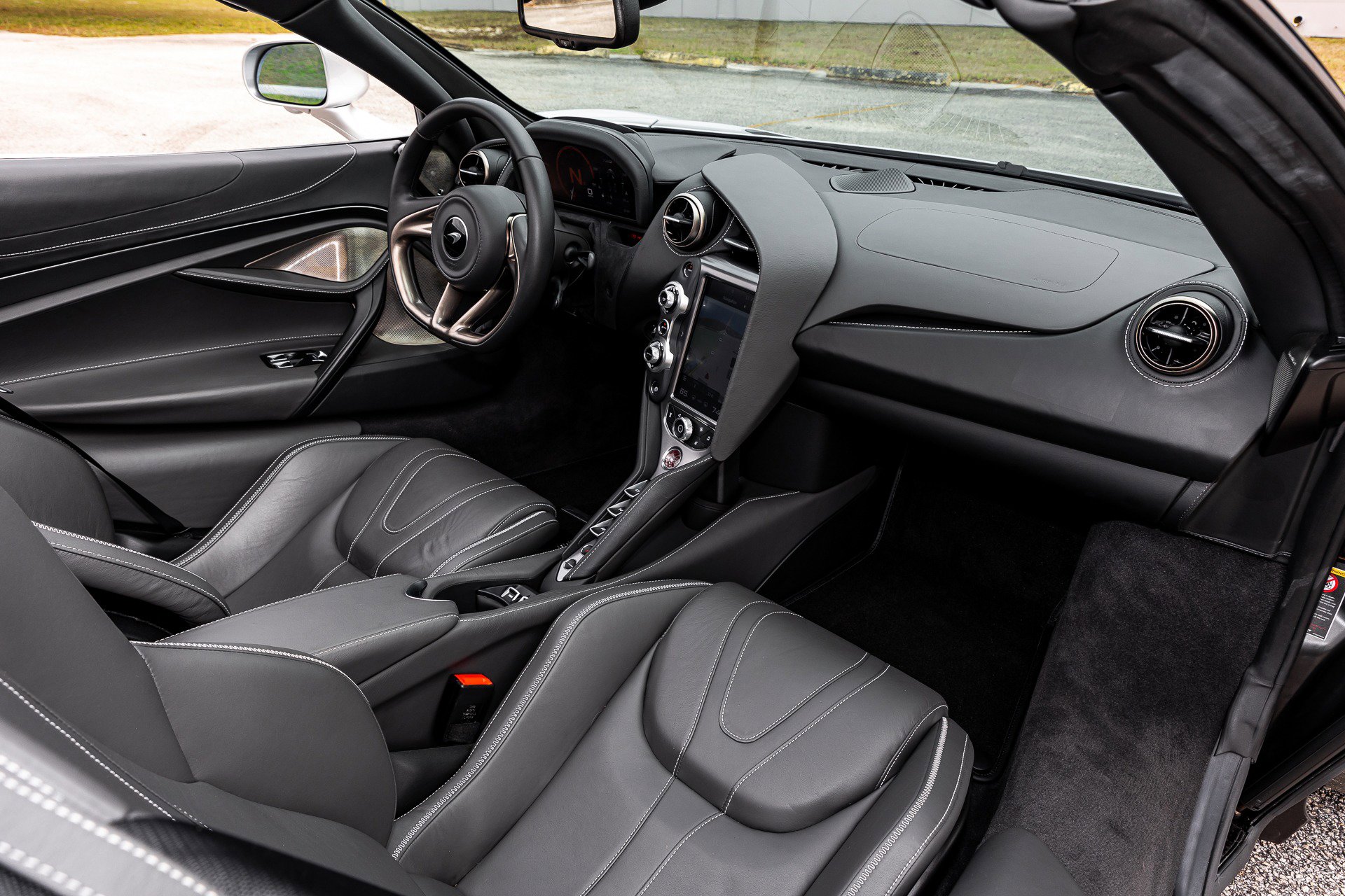Used 2020 McLaren 720S Luxury RWD image 48