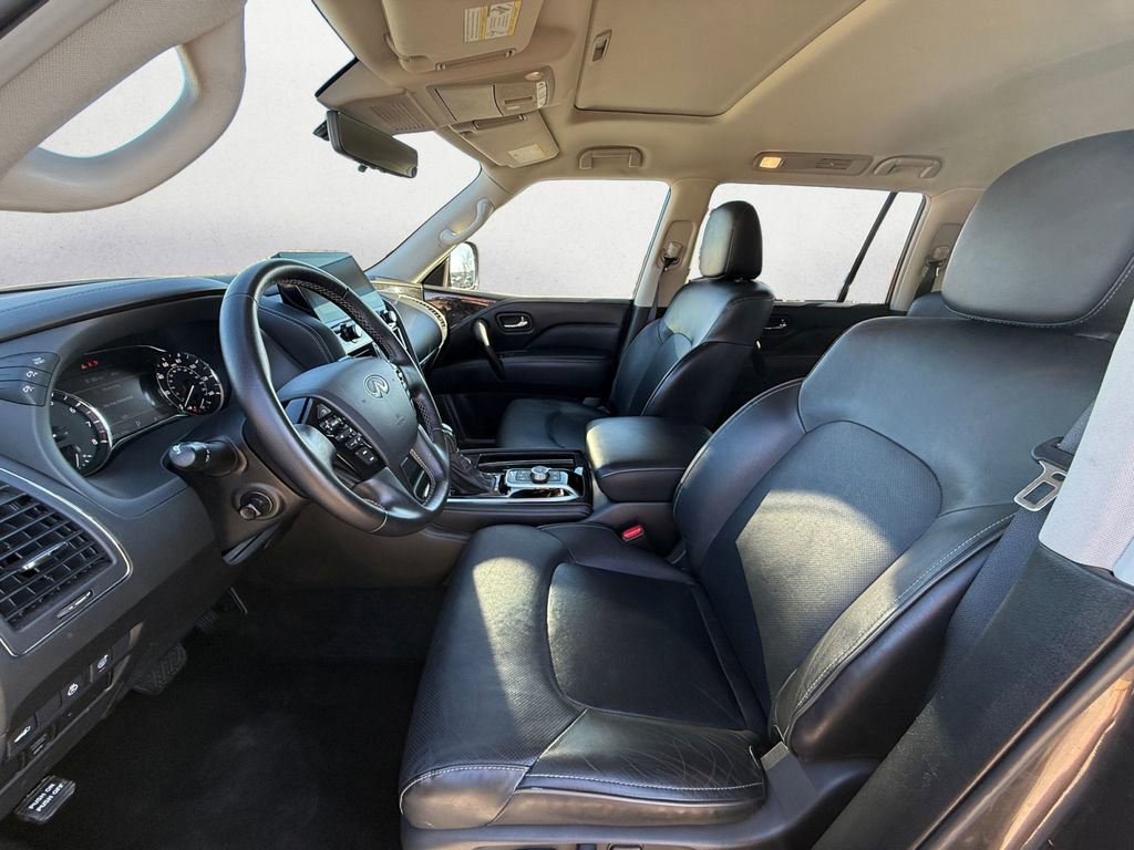 Certified 2024 INFINITI QX80 Luxe image 9