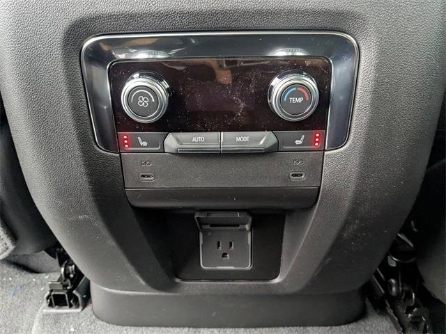 New 2026 GMC Yukon Denali image 18