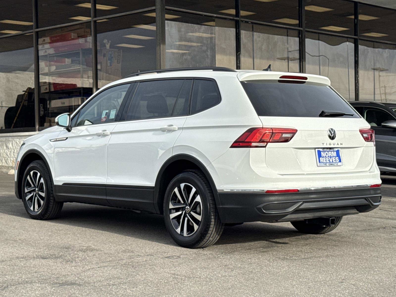 Certified 2023 Volkswagen Tiguan S image 3