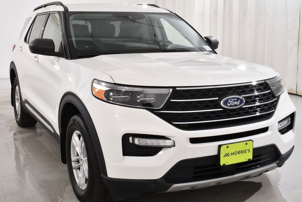 Used 2022 Ford Explorer XLT w/ Equipment Group 202A AWD/4WD image 4