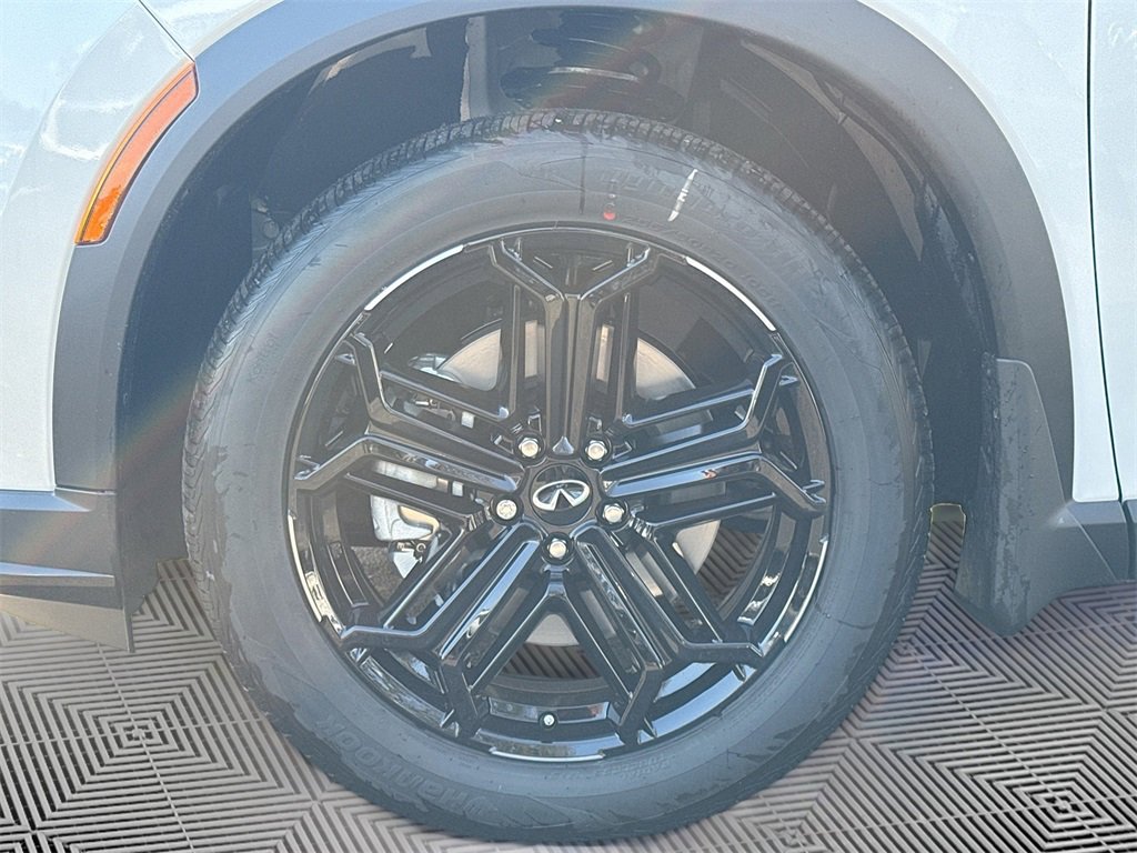 New 2026 INFINITI QX60 Sport w/ Dark Cargo Package image 34