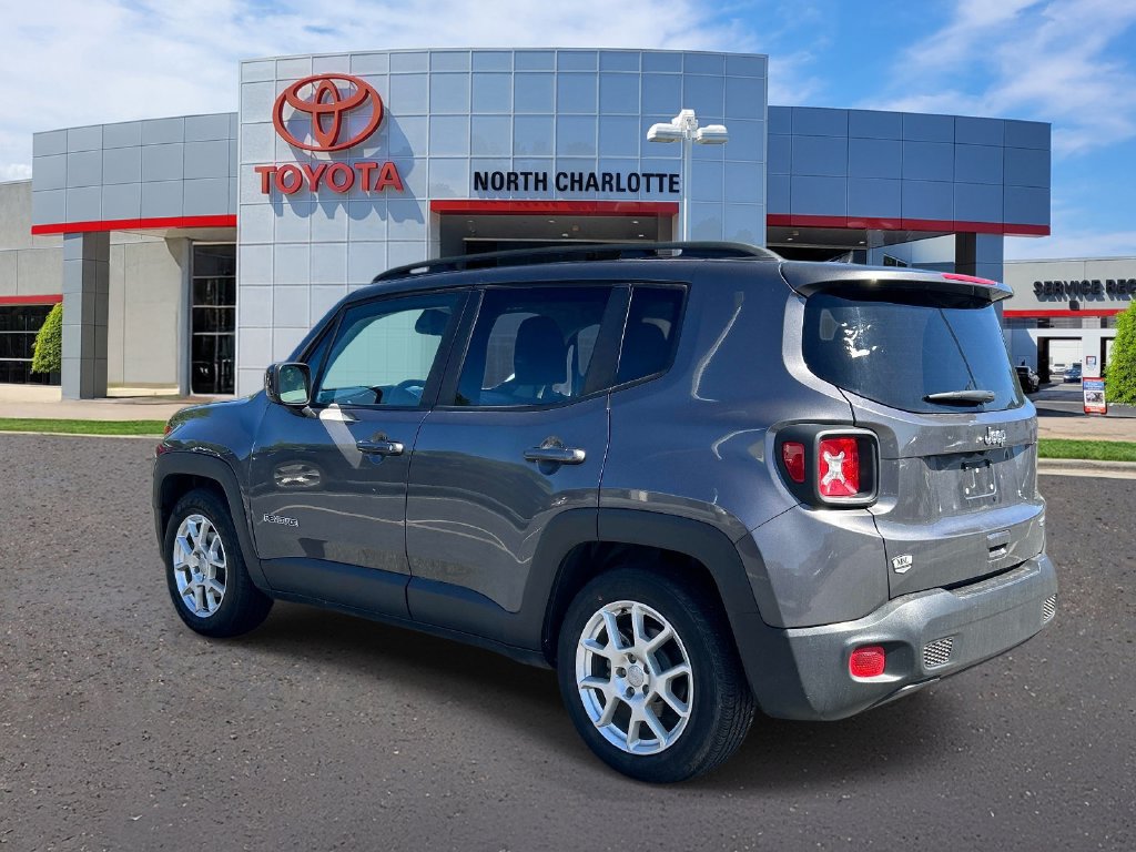 Used 2020 Jeep Renegade Latitude FWD image 6