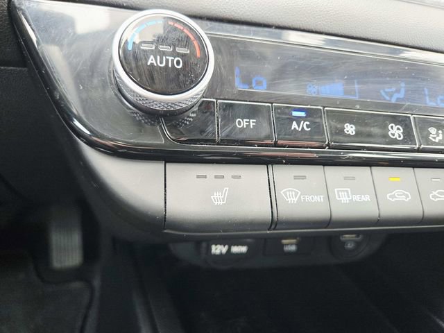 Used 2023 Hyundai Elantra SEL w/ Convenience Package image 24