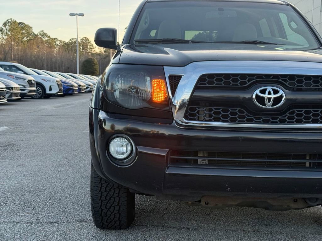 Used 2011 Toyota Tacoma 4x4 Double Cab w/ SR5 Pkg #2 image 23