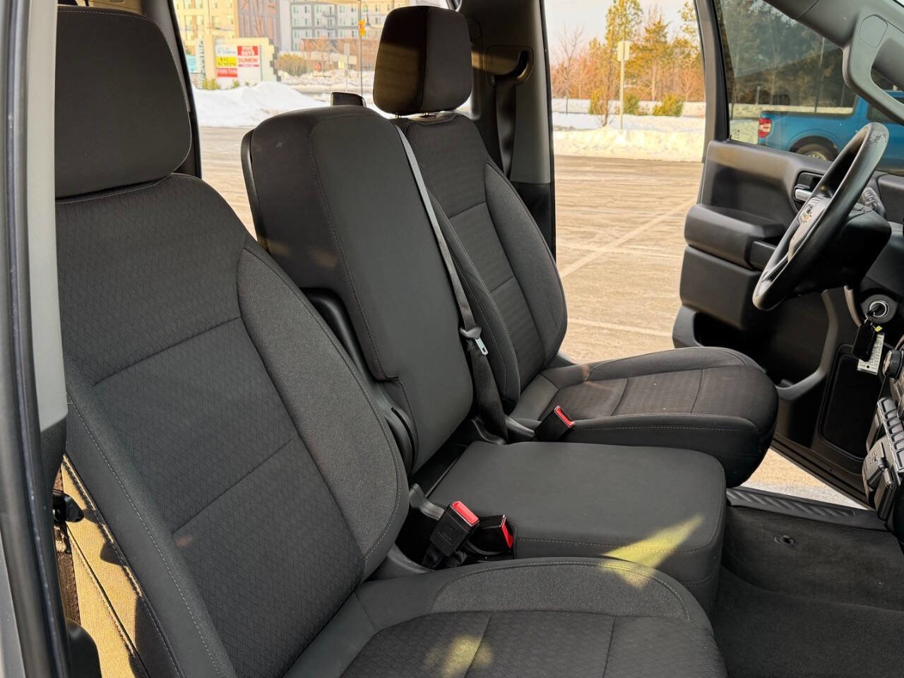 Used 2022 Chevrolet Silverado 1500 Custom image 23
