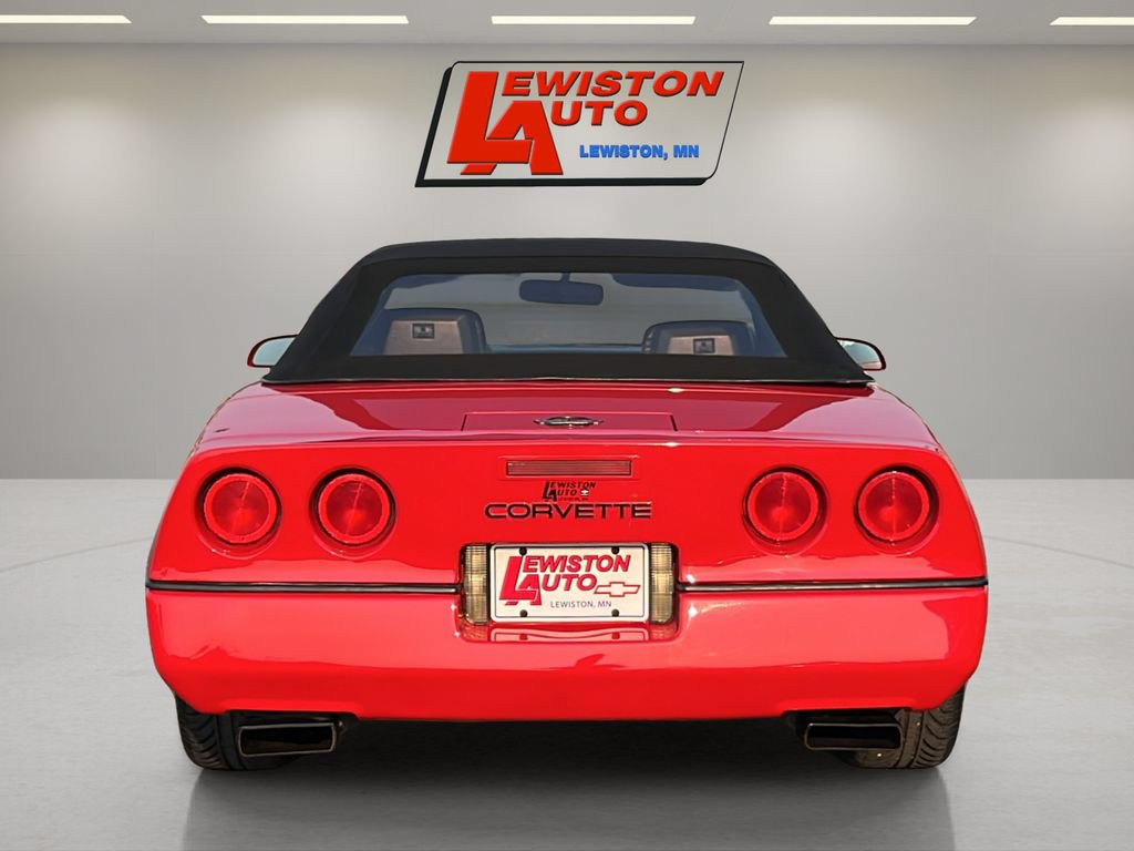 Used 1989 Chevrolet Corvette Convertible RWD image 12