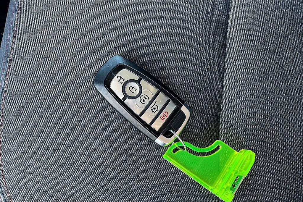 Used 2025 Ford Expedition Active image 36