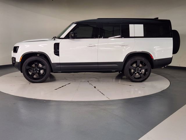 Used 2026 Land Rover Defender 130 S image 5