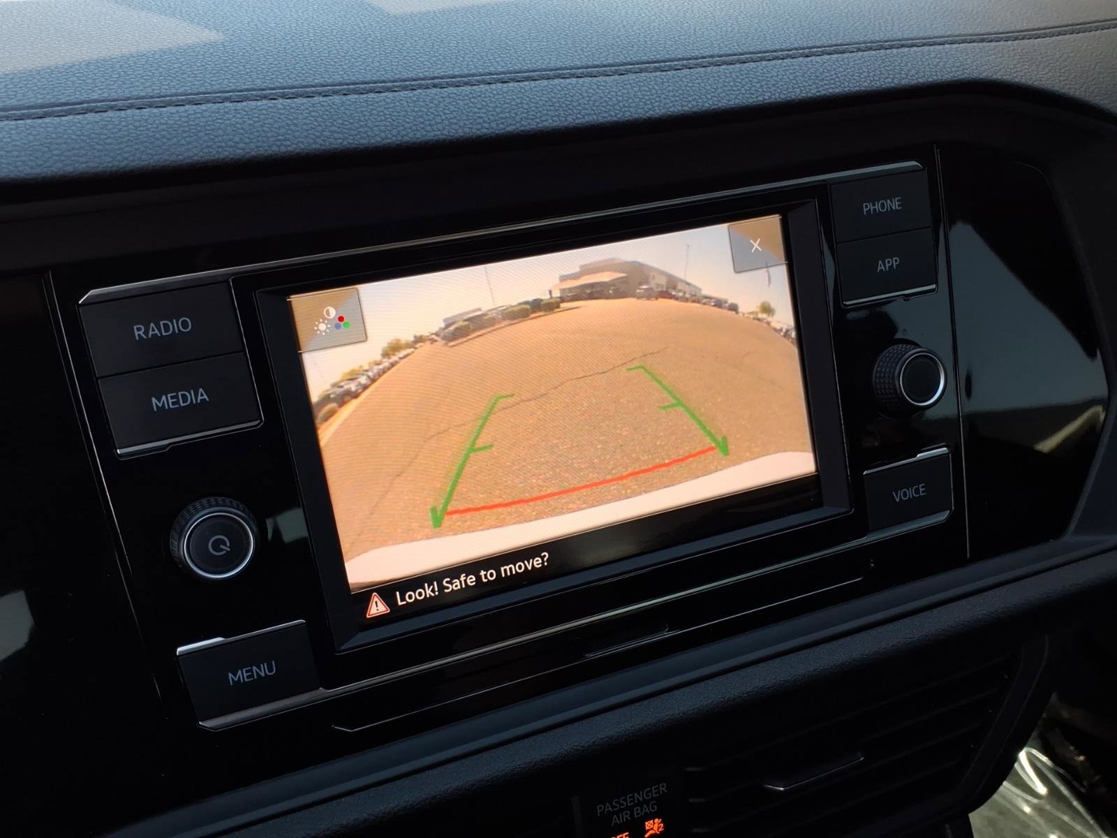 Certified 2023 Volkswagen Jetta Sport image 30