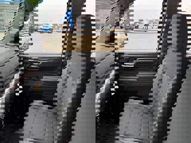 New 2026 Chevrolet Silverado 1500 LT w/ LPO, Dark Essentials Package image 24