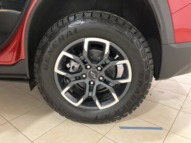 New 2026 Chevrolet Equinox ACTIV w/ Convenience Package III image 29