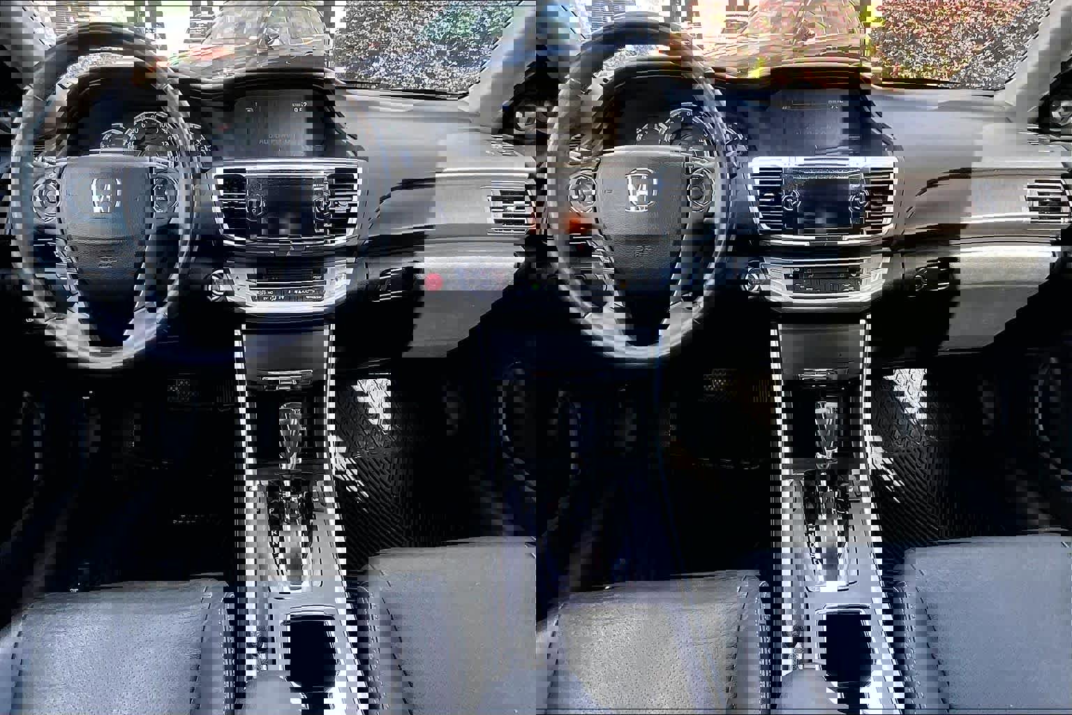 Used 2013 Honda Accord EX-L image 16