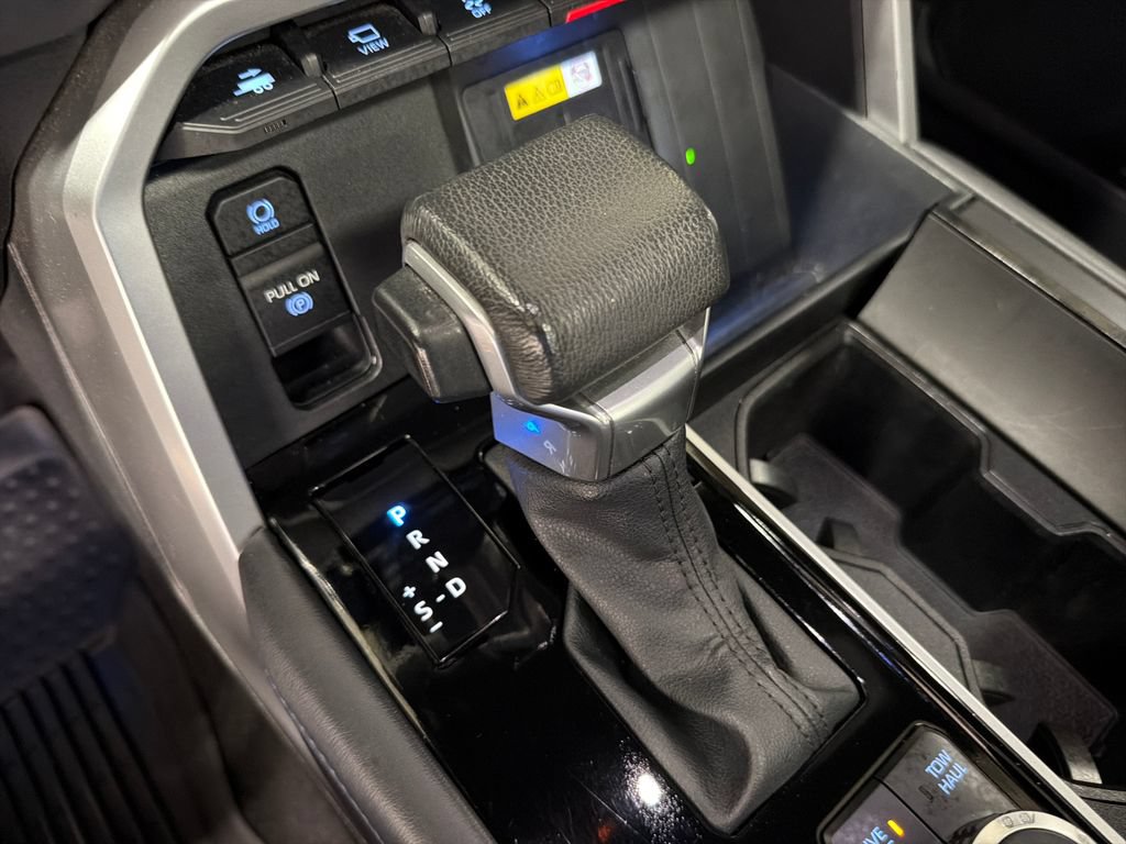 Used 2023 Toyota Tundra Platinum AWD/4WD image 28