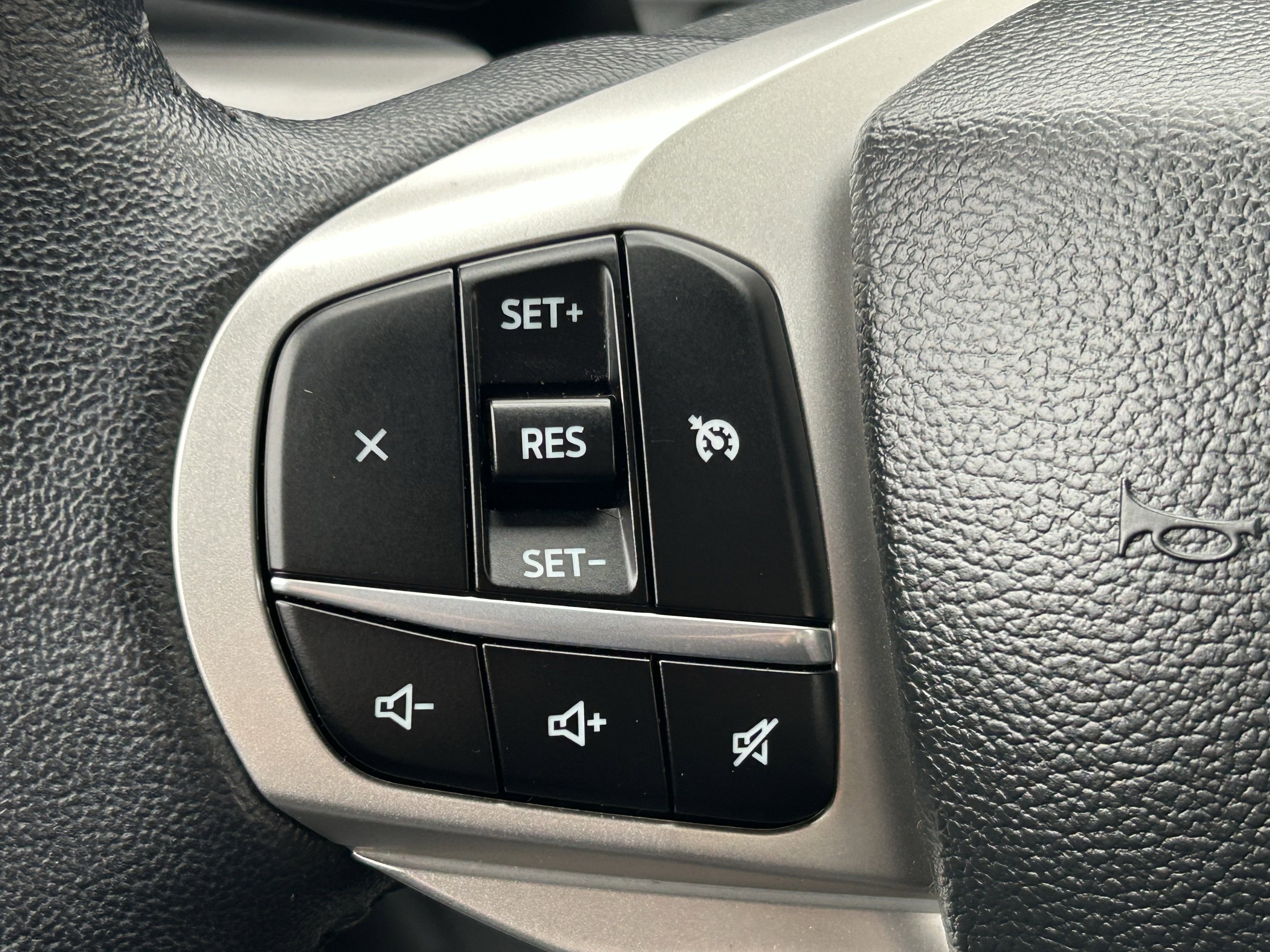 Used 2023 Ford Explorer XLT w/ Equipment Group 202A image 21