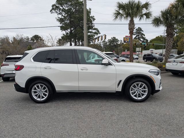 Used 2022 BMW X5 xDrive40i image 4