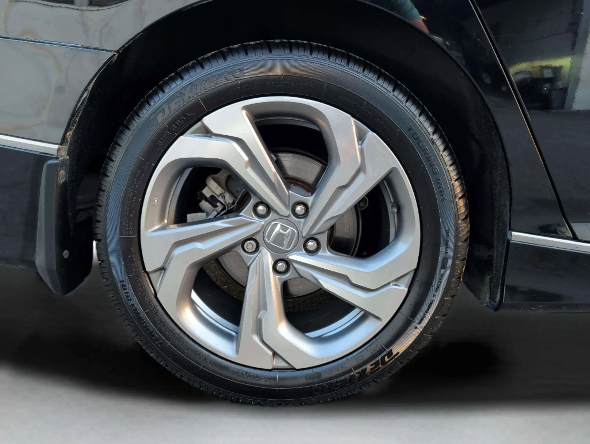 Used 2018 Honda Accord EX-L image 39