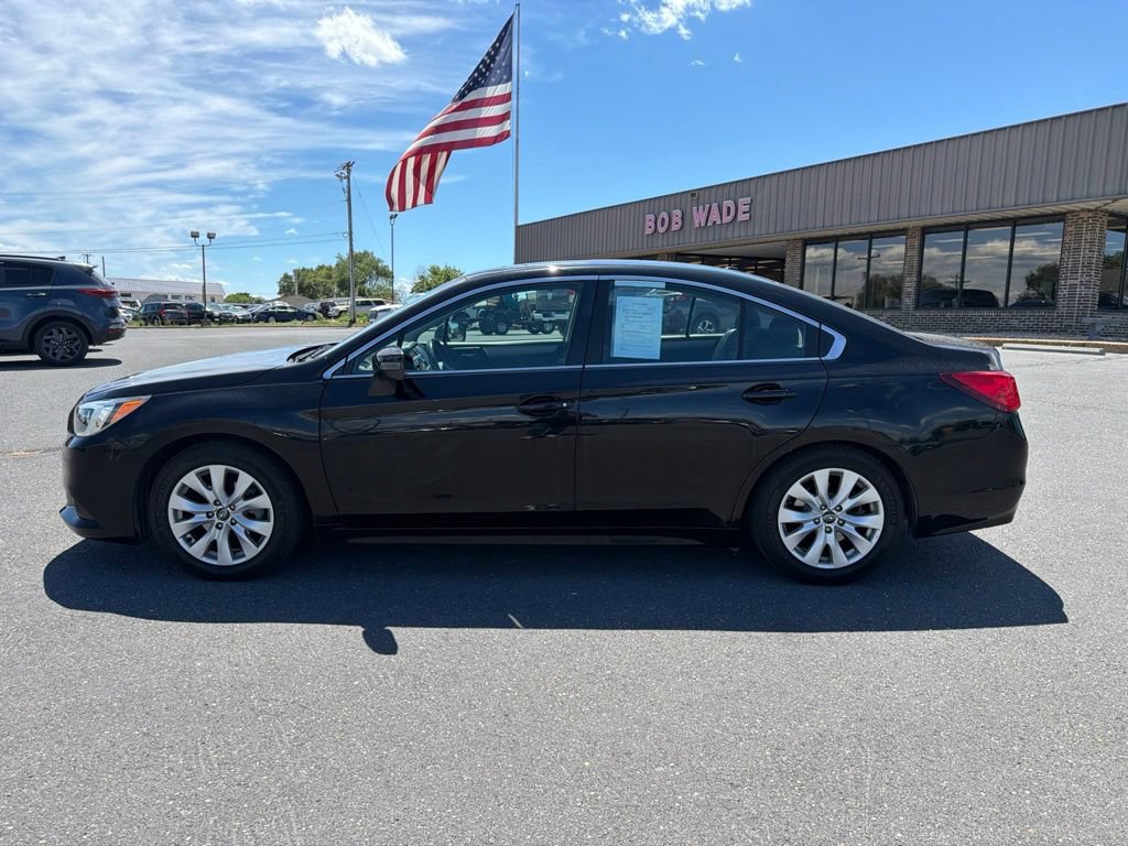 Used 2015 Subaru Legacy 2.5i Premium AWD/4WD image 2