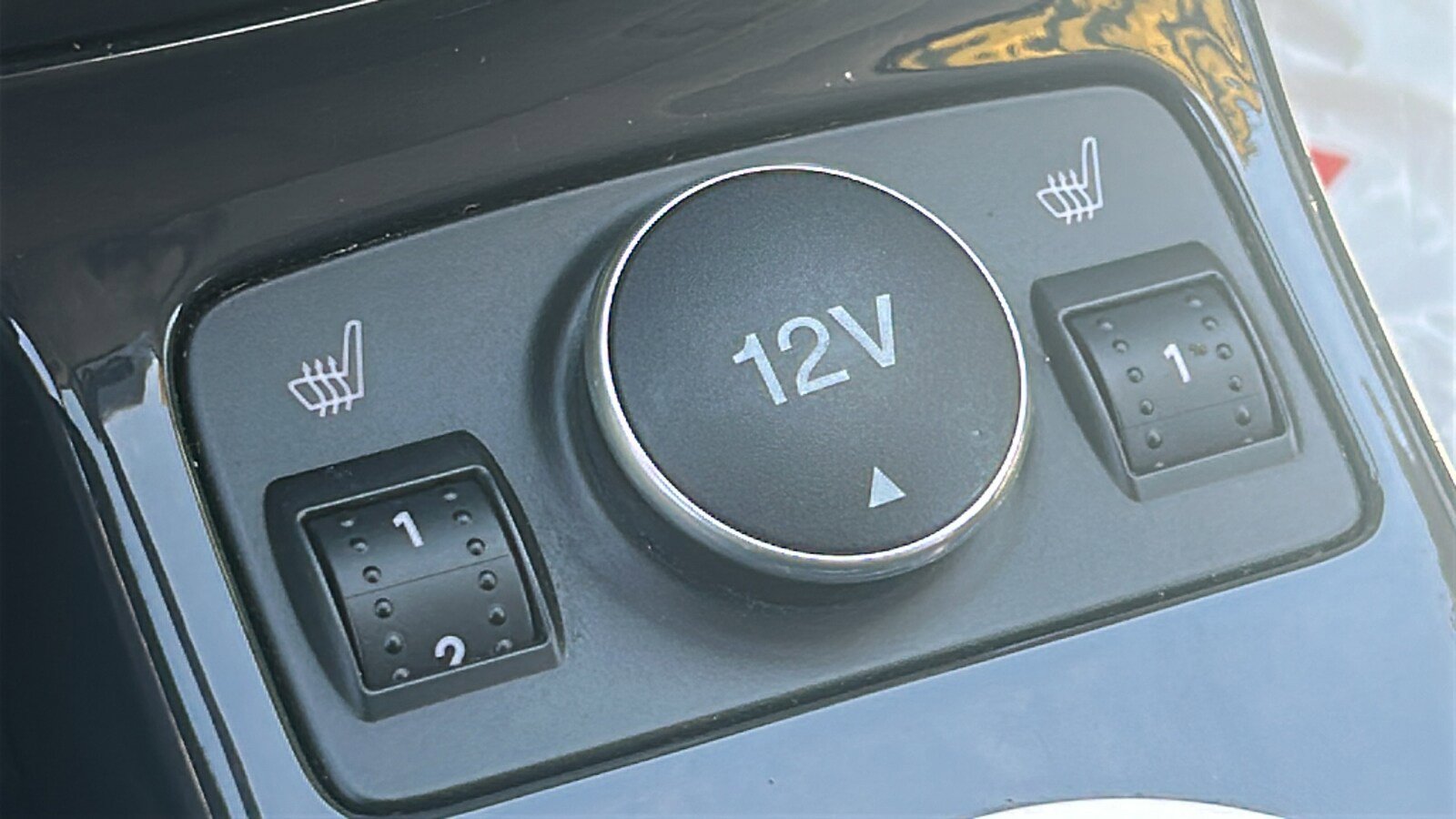 Used 2013 Ford Escape Titanium w/ Parking Technology Pkg AWD/4WD image 29
