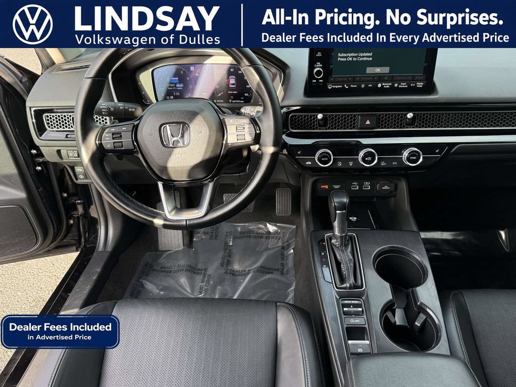 Used 2022 Honda Civic Touring image 10