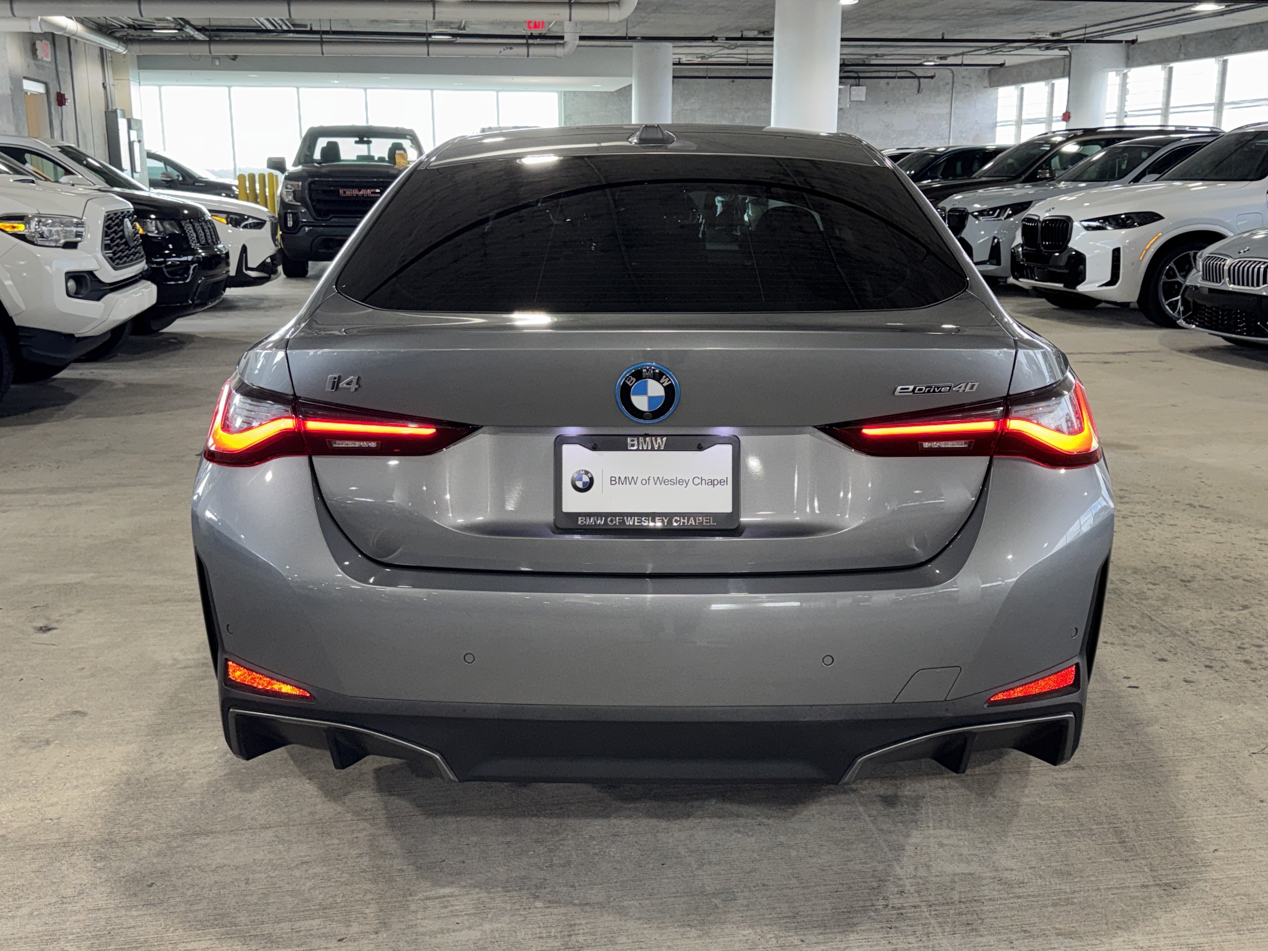 Used 2023 BMW i4 eDrive40 RWD image 7