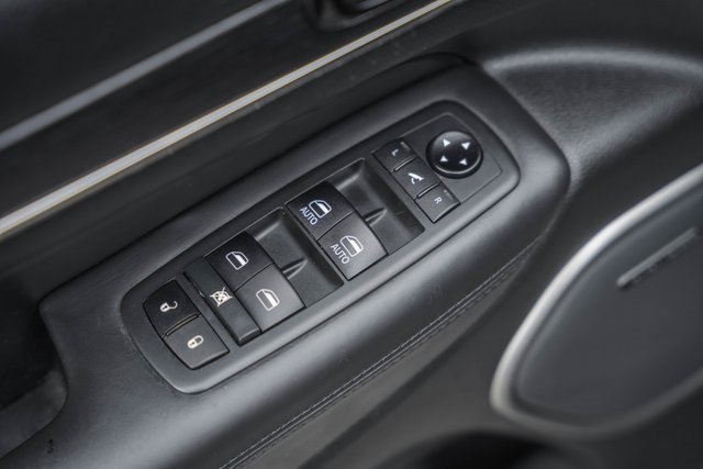 Used 2020 Jeep Grand Cherokee High Altitude image 38