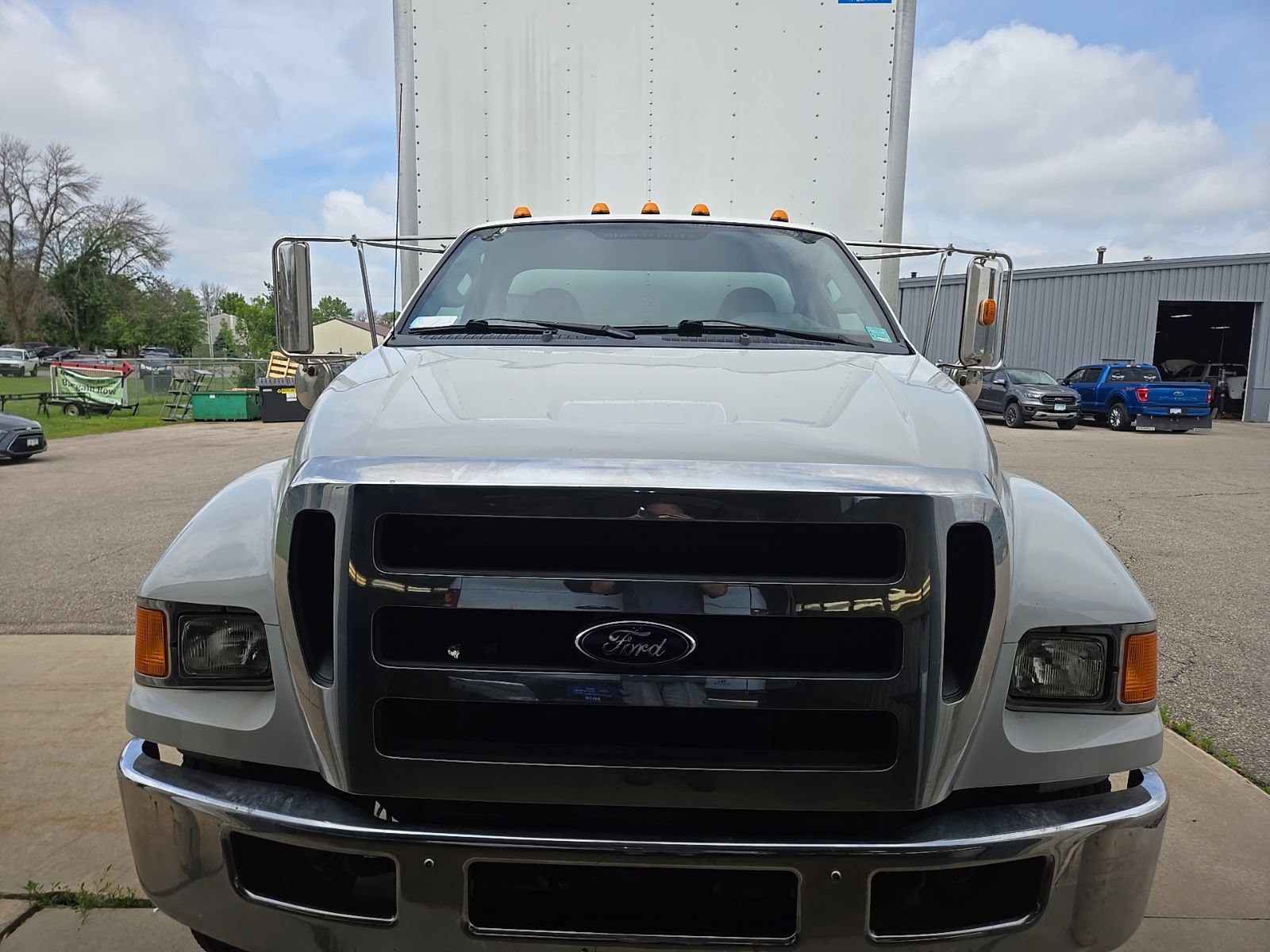 Used 2012 Ford F650 2WD Regular Cab Super Duty image 7