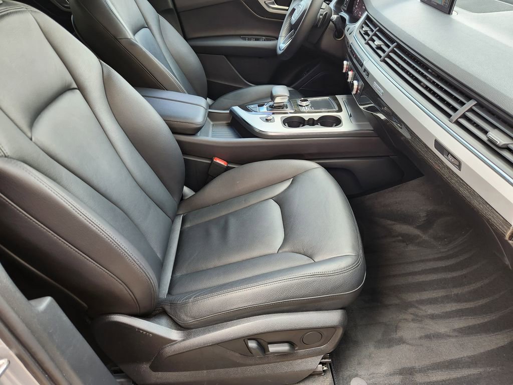 Used 2018 Audi Q7 2.0T Premium Plus image 14