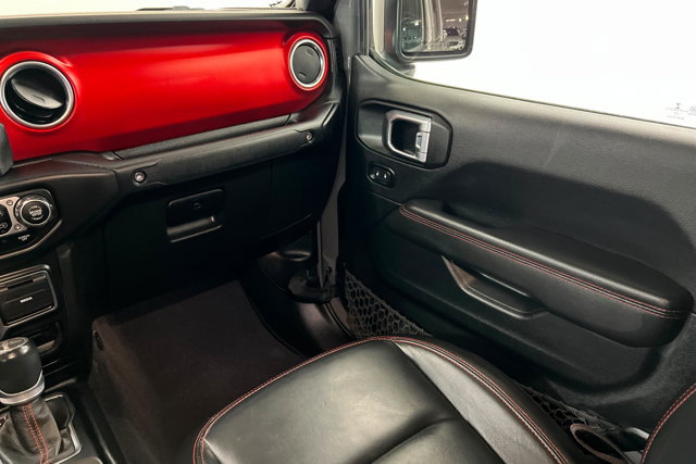 Used 2021 Jeep Gladiator Rubicon AWD/4WD image 10