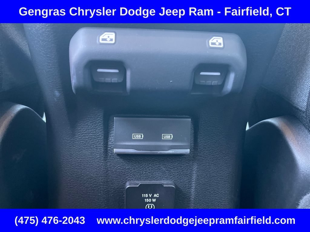 Certified 2025 Jeep Wrangler Unlimited Sahara AWD/4WD image 40
