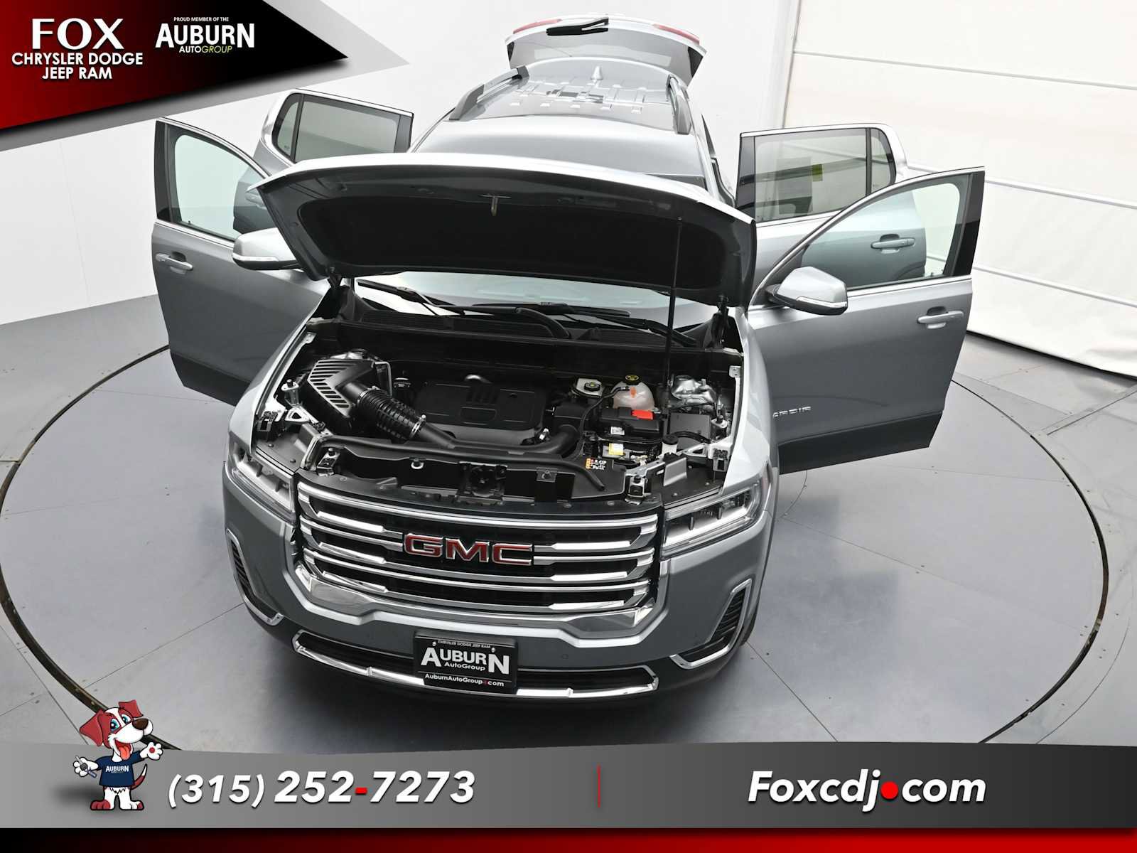 Used 2023 GMC Acadia SLE w/ Driver Convenience Package image 30