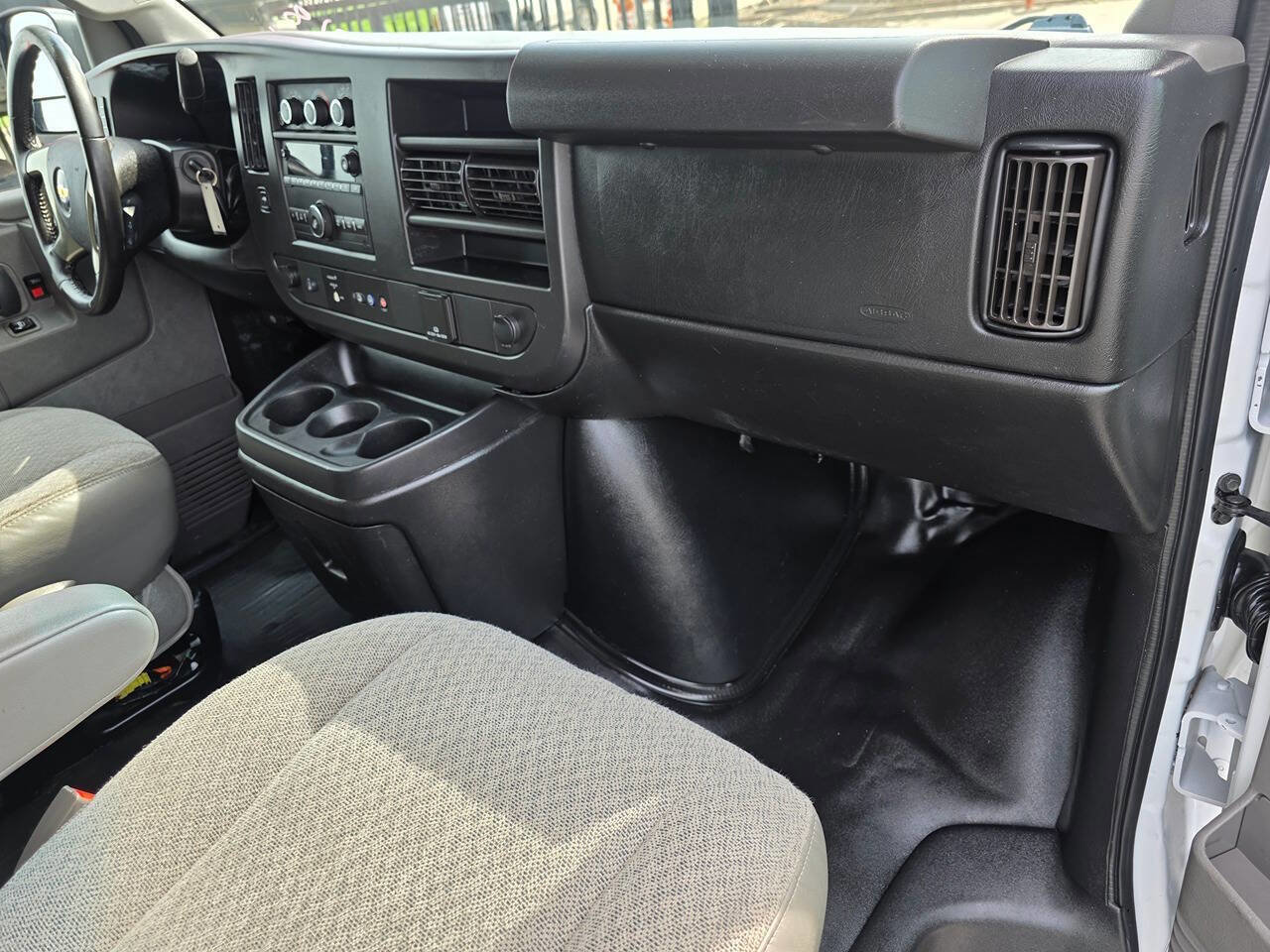 Used 2019 Chevrolet Express 2500 w/ Safety Package image 20