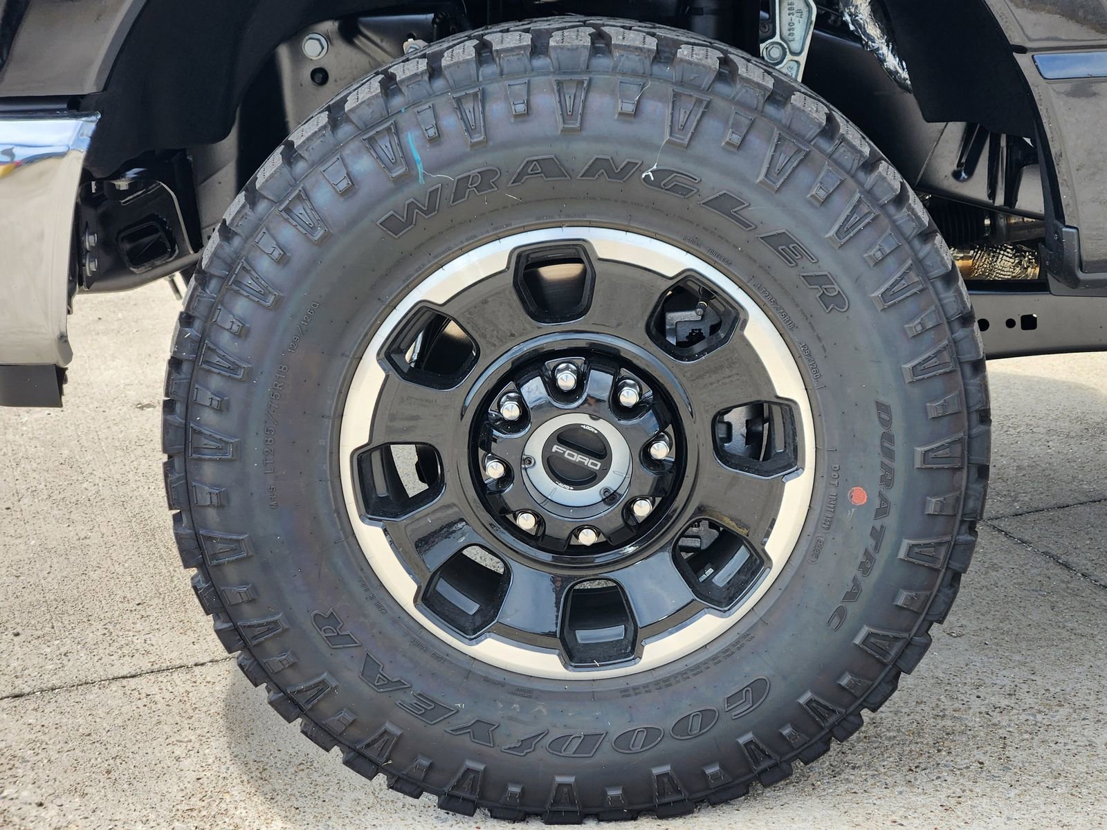 New 2026 Ford F250 Lariat w/ Tremor Off-Road Package image 12