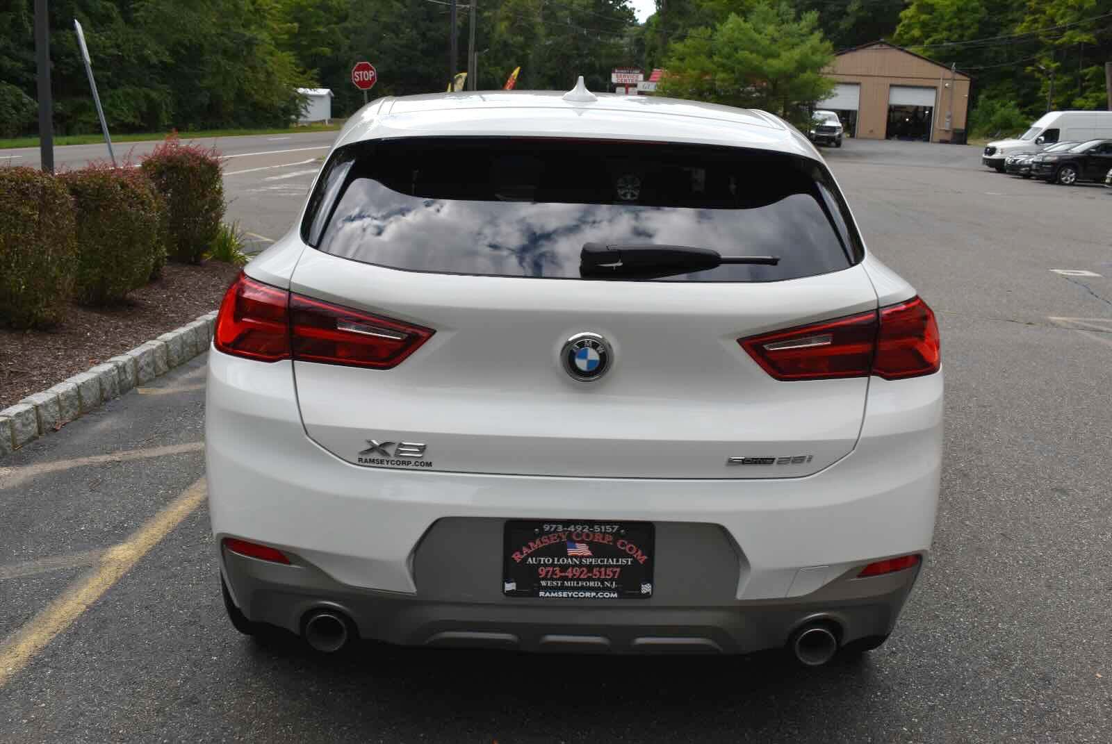 Used 2018 BMW X2 sDrive28i w/ M SportX Package FWD image 5
