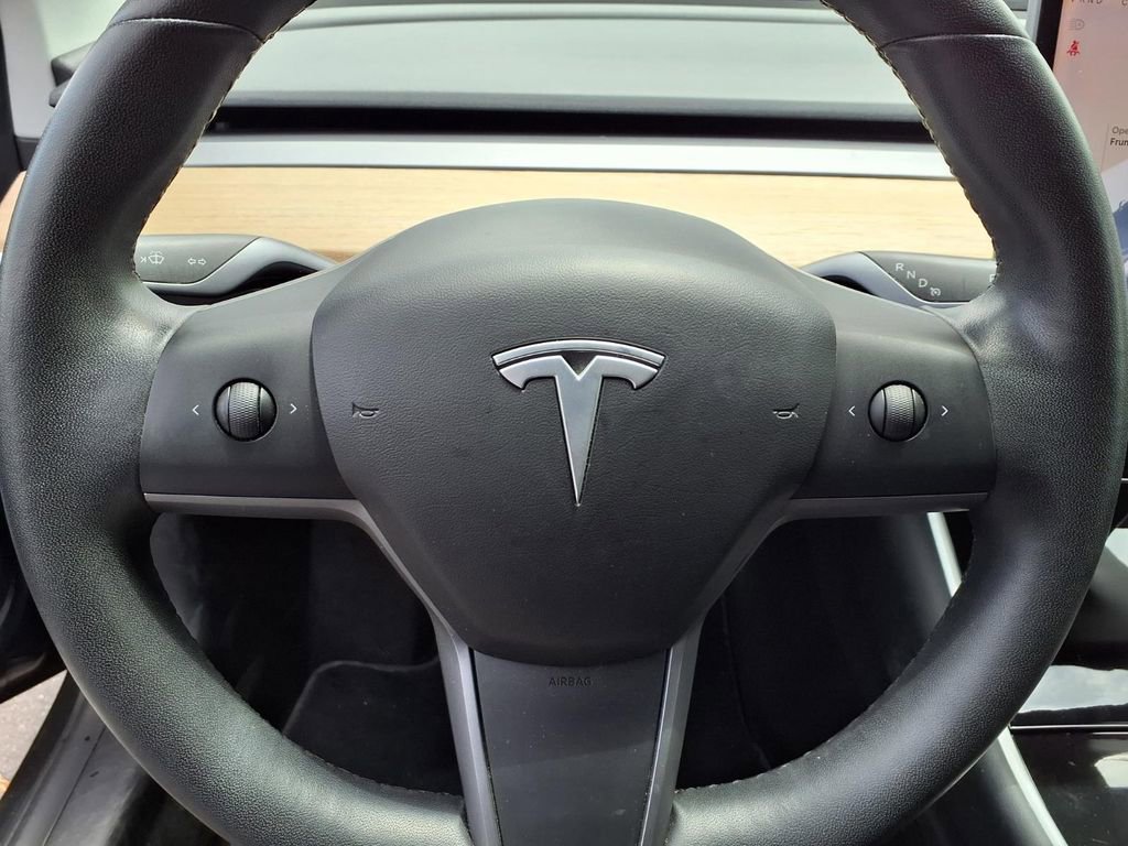 Used 2020 Tesla Model 3 Standard Range Plus RWD image 27