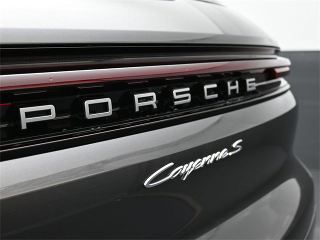 New 2026 Porsche Cayenne S image 21