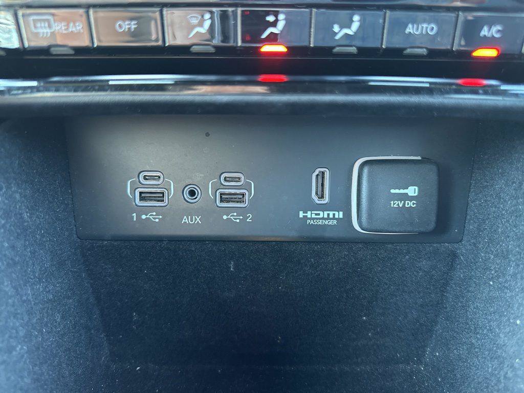 Used 2022 Jeep Grand Cherokee Summit RWD image 47